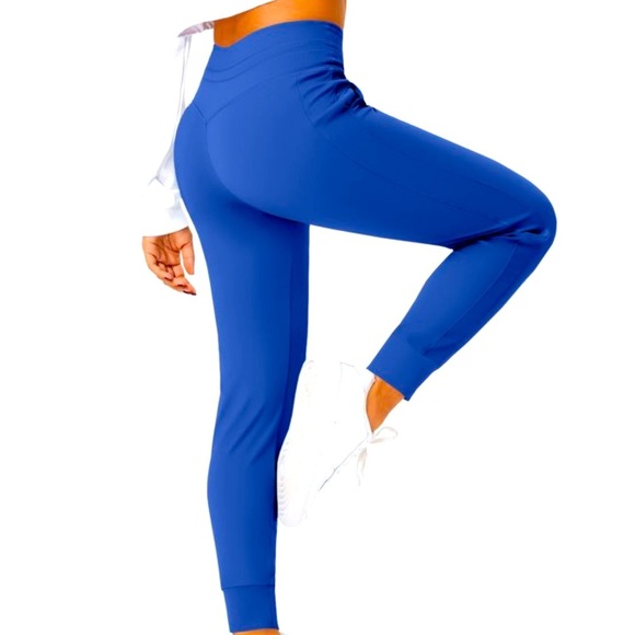 HALARA | Joggers - Picture 2 of 4